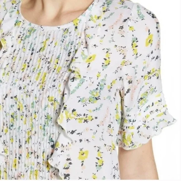 🦋 LUCKY BRAND SKYLAR PINTUCK FLORAL PRINT TOP! 🤩 - Picture 4 of 10